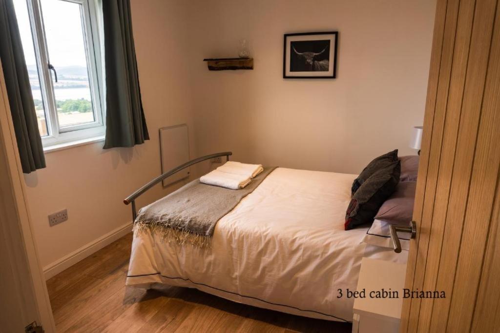 Culbokie Lodges Екстериор снимка