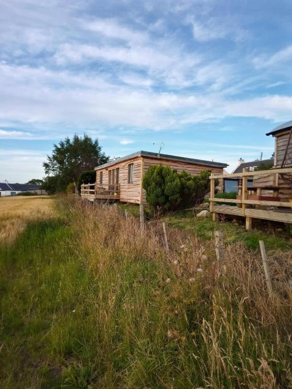 Culbokie Lodges Екстериор снимка